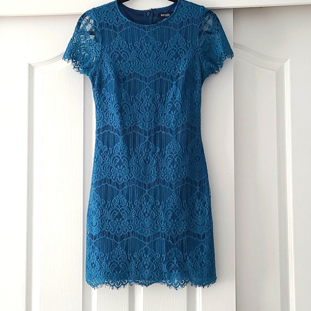 Brand: Kensie Size:2 Color: Blue